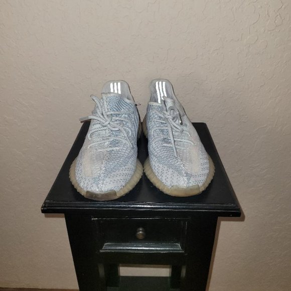 Adidas YEEZY BOOST 350 V2 - Picture 1 of 6